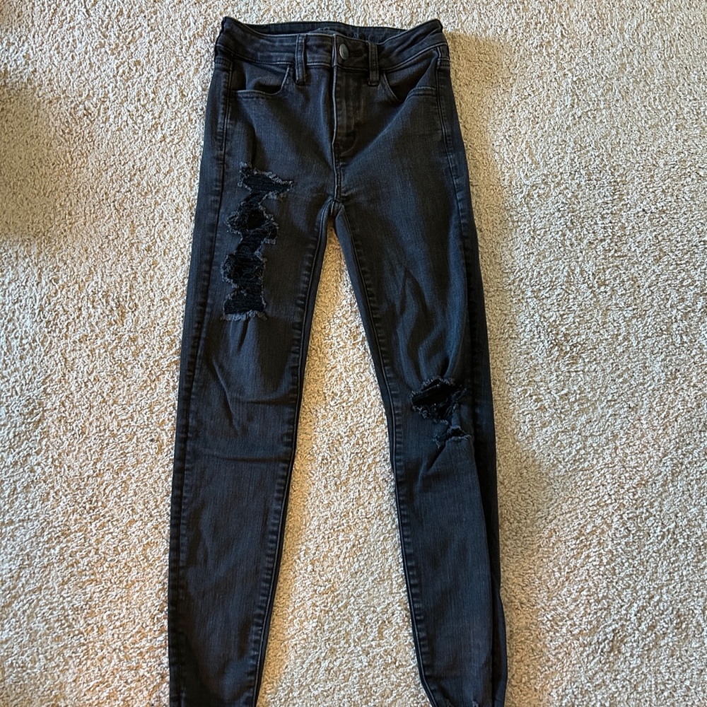 American Eagle Distressed Hi Rise Jegging